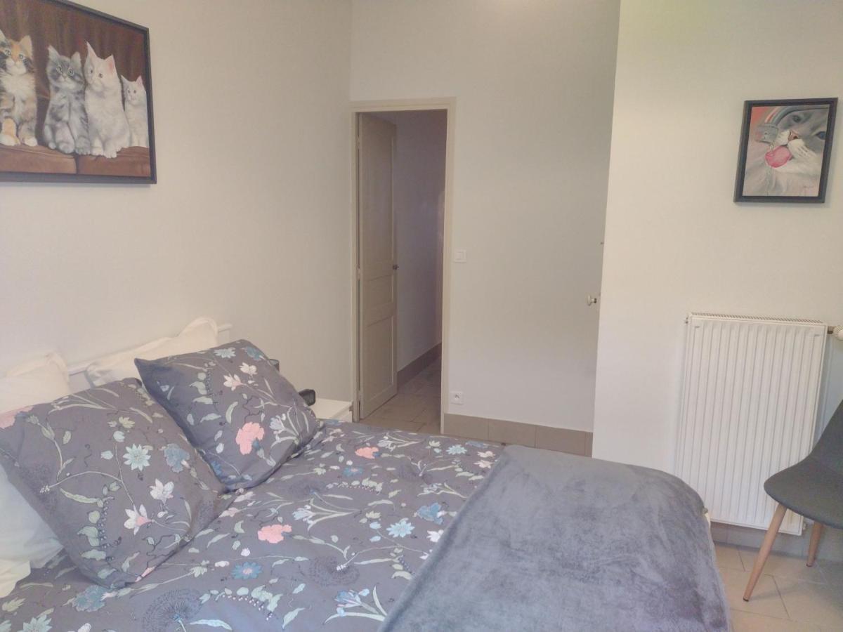 Appartement Rdc Chez Caroline بوربون ليه بان المظهر الخارجي الصورة